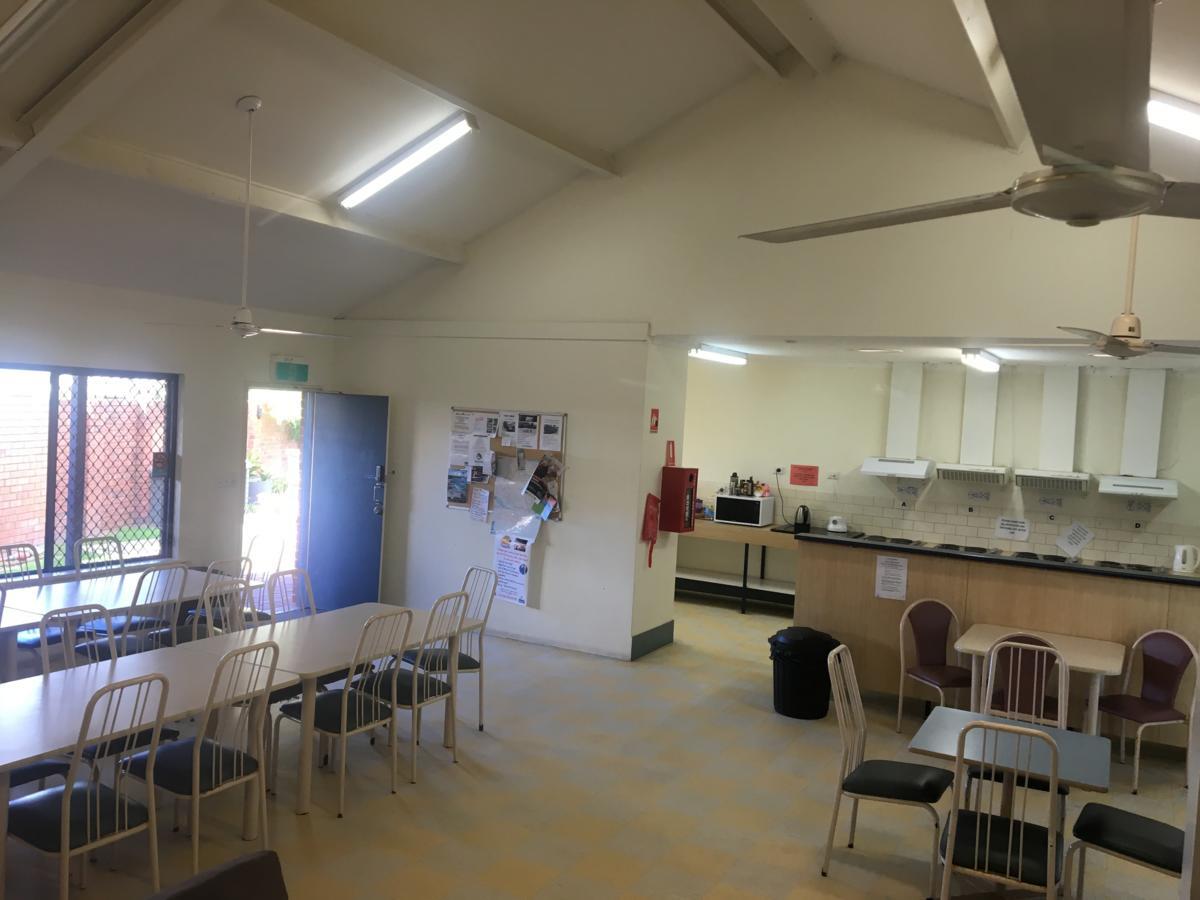 Dunsborough Inn Backpackers 외부 사진